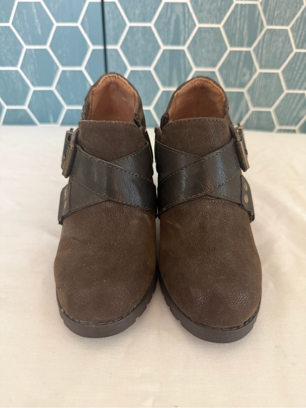 Crown Vintage Brown Suede-Look Cross Strap Ankle Booties